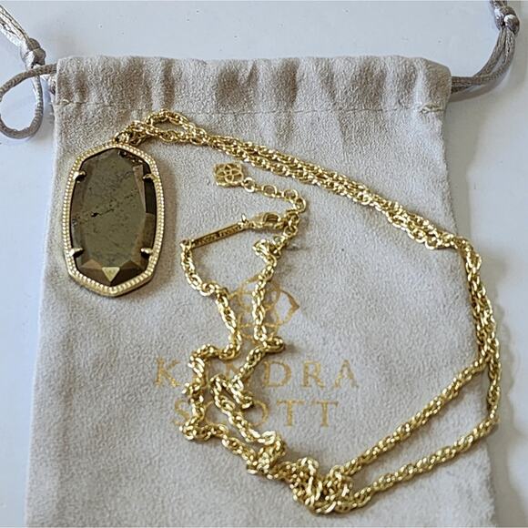 KENDRA SCOTT PYRITE AND GOLD RAE NECKLACE - Picture 5 of 9